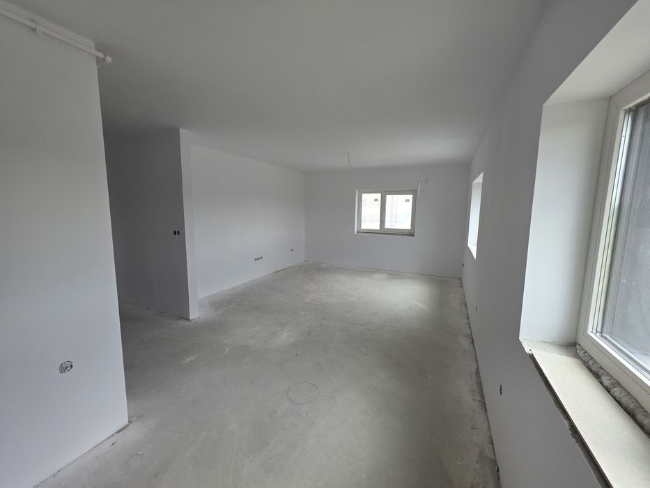 Apartament 2 camere Skyline Residence