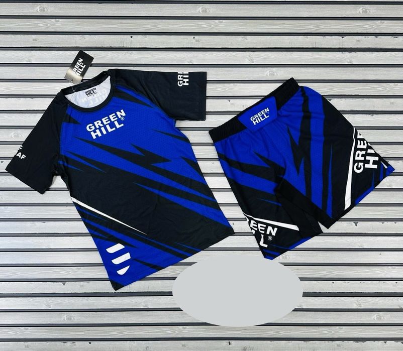 Рашгард, форма для ММА