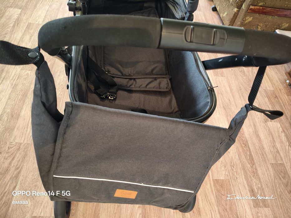 Коляска детская, новая.