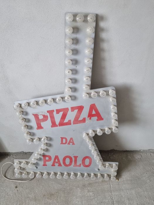 Reclama luminoasa de exterior