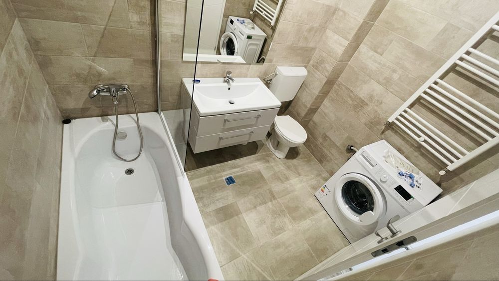 Proprietar- Apartament 2 camere/Studio + loc de parcare | Metrou Apărătorii Patriei | 450 € pe lună