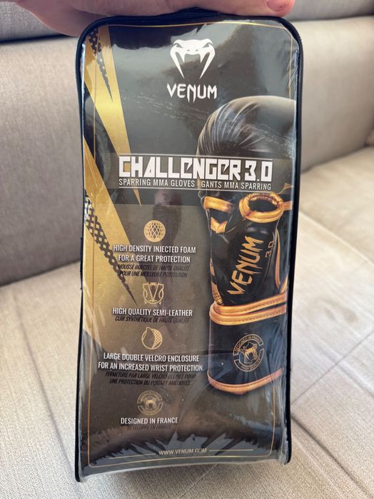 ММА Спаринг Ръкавици Venum Challenger 3.0 Black/Gold