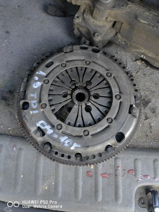 Скоростни кутии за 1.9TDI, 2.0TDI VW/Audi DSG, 5 степенни и маховици