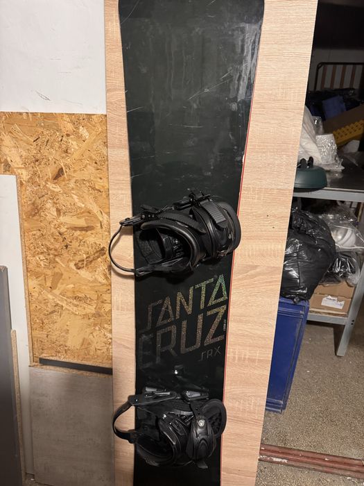 Snowboard cu Legaturi Santa Cruz SRX Black Competition