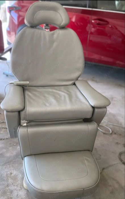 Scaun electric cosmetica