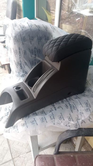 Подлокотник на кобальт