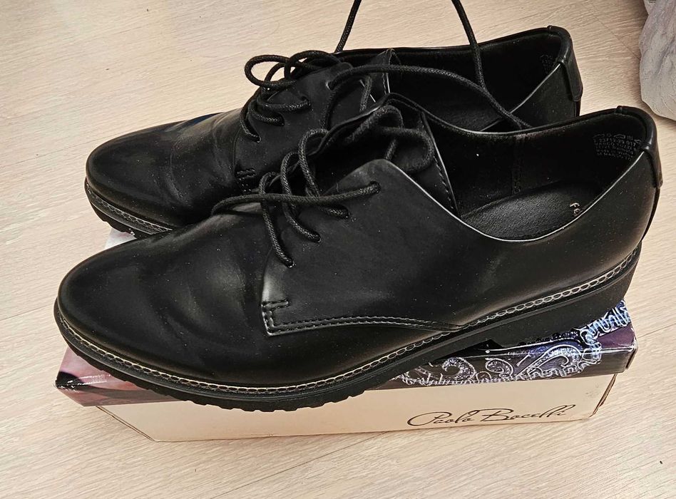 Дамски боти,обувки и ботуши