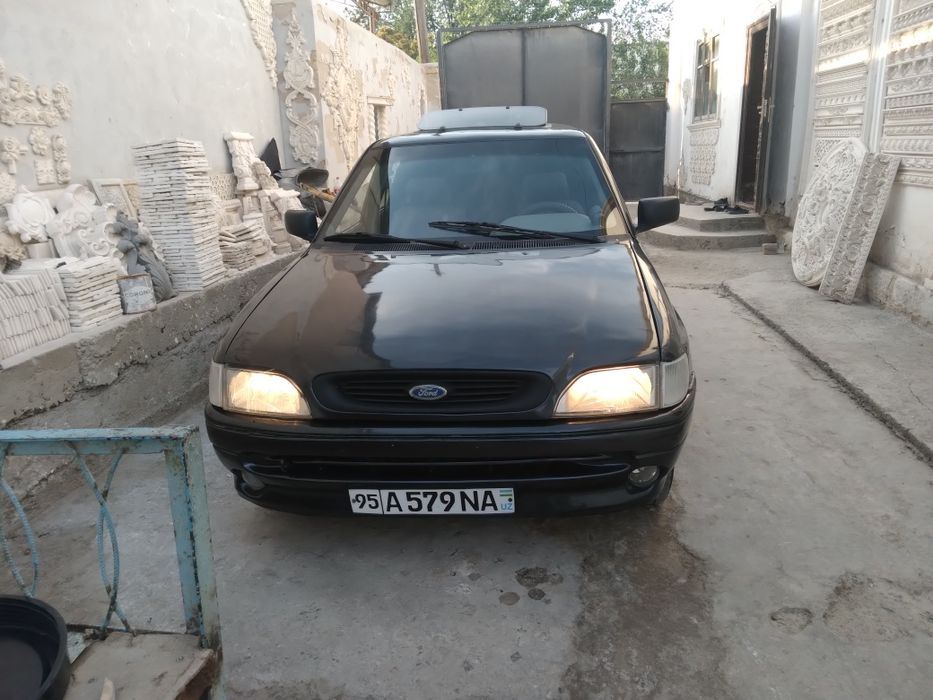 Форд эскорд 1993 г