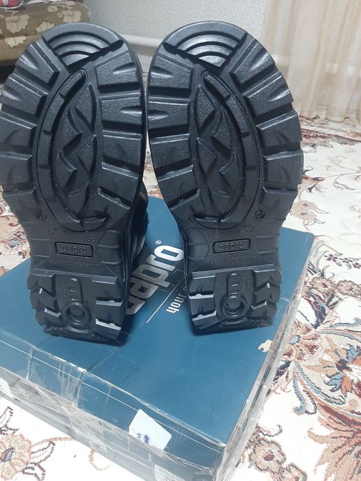 Продам рабочие сапоги
