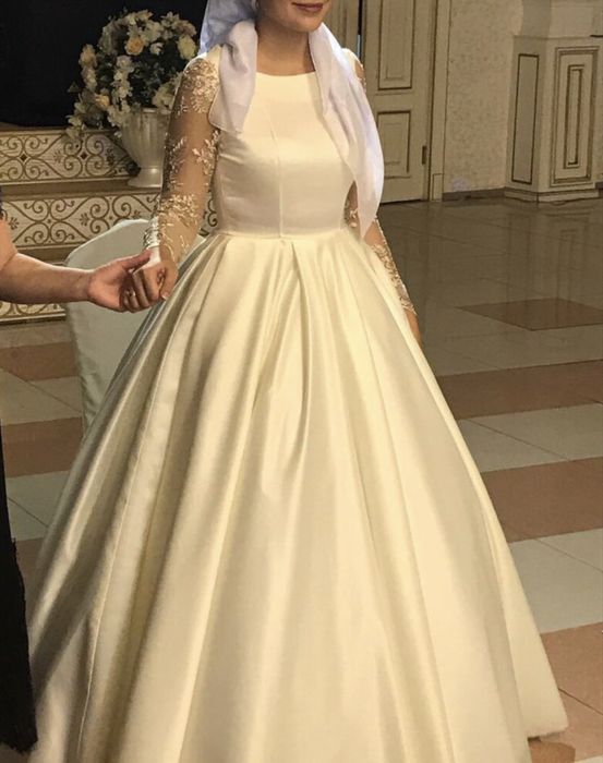 Свадебное платье