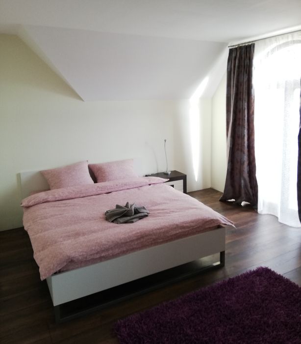 Casă individuală cu 3 dormitoare plus living, 130mp utili, terasă și curte amenajată  Cartierul Arhitecților Sibiu