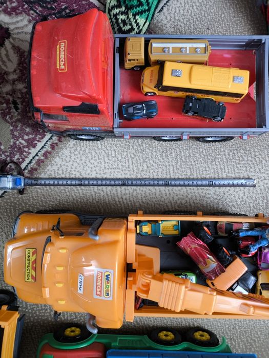 Машинки детские б/у