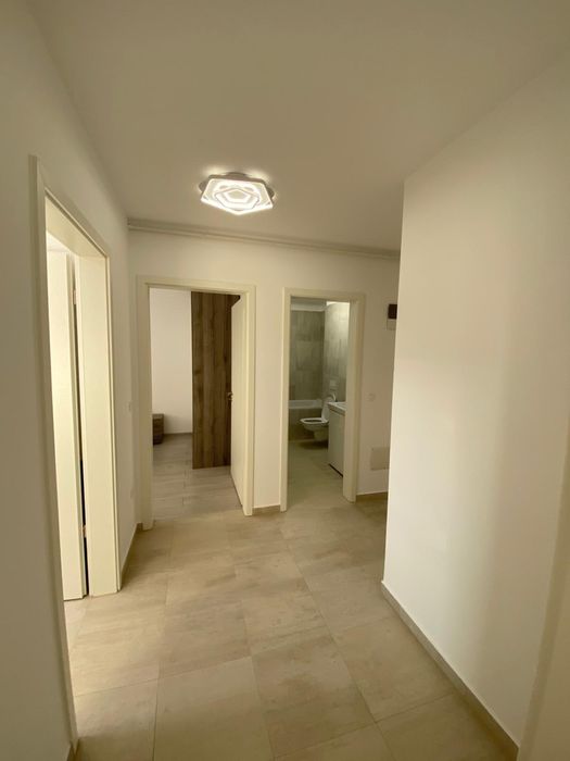 Cazare apartament cu 2 camere in regim hotelier in  Coresi Avantgarden