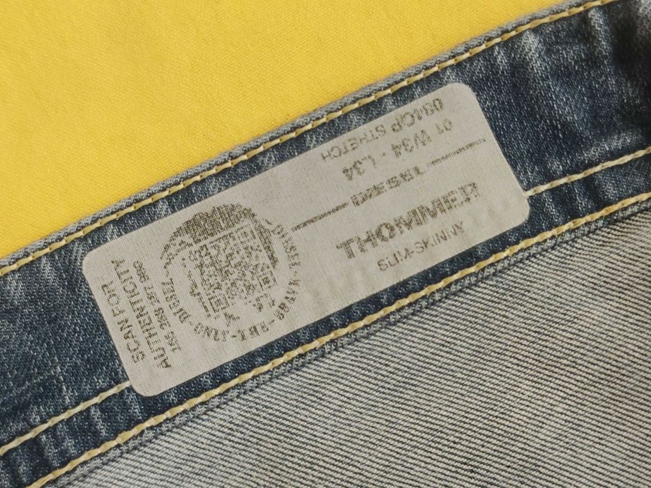 Blugi Diesel - Thommer Slim Fit