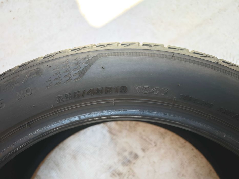 Anvelope 255/45/19 an 2024 vara BRIDGESTONE TURANZA T005