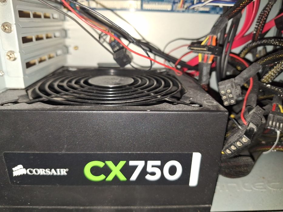 PC office/gaiming low + tastatura si mouse