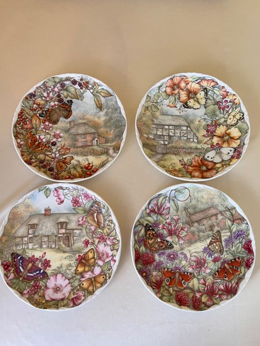 Royal Albert декоративни чинии