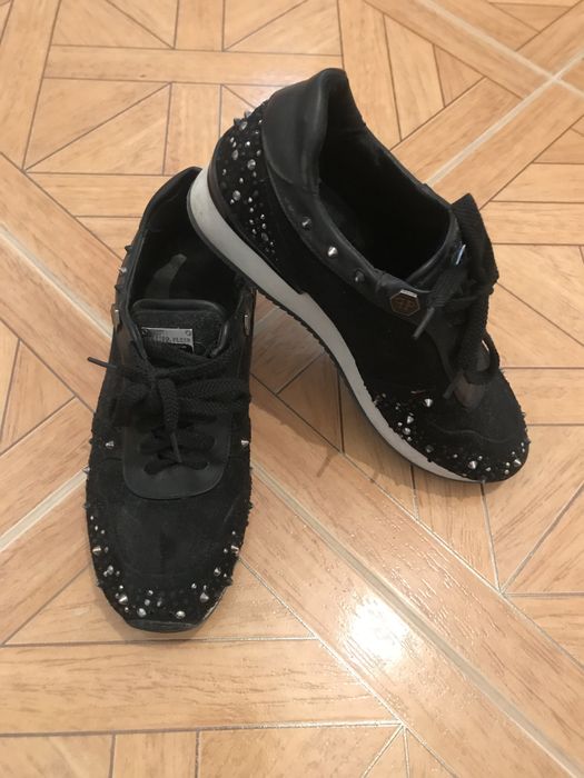 Кроссовки 36