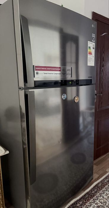 Холодильник в отличном состояний