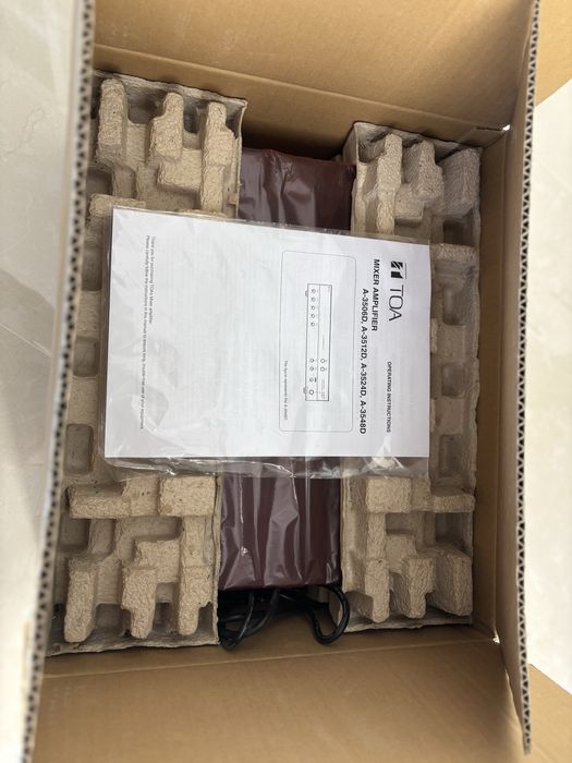 Професионален Усилвател TOA model A-3524D