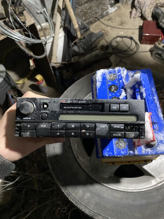 Мафон пассат б3.