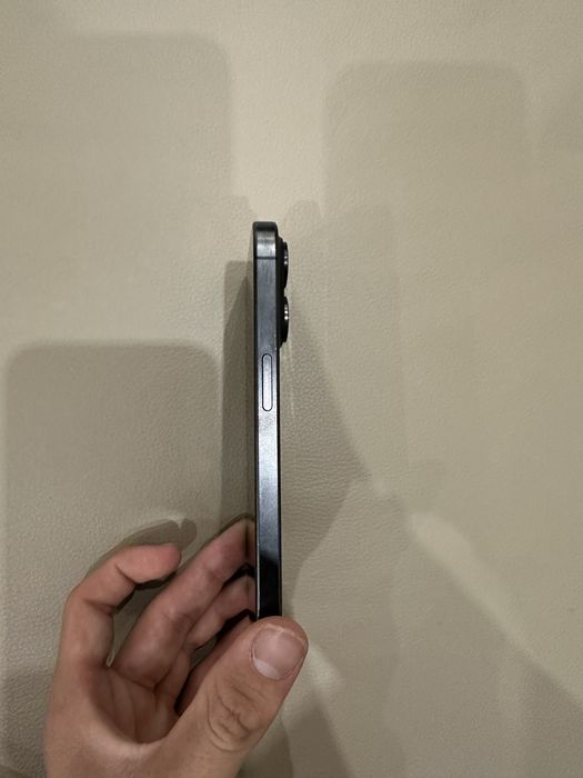 Iphone 15 PRO 256  черен