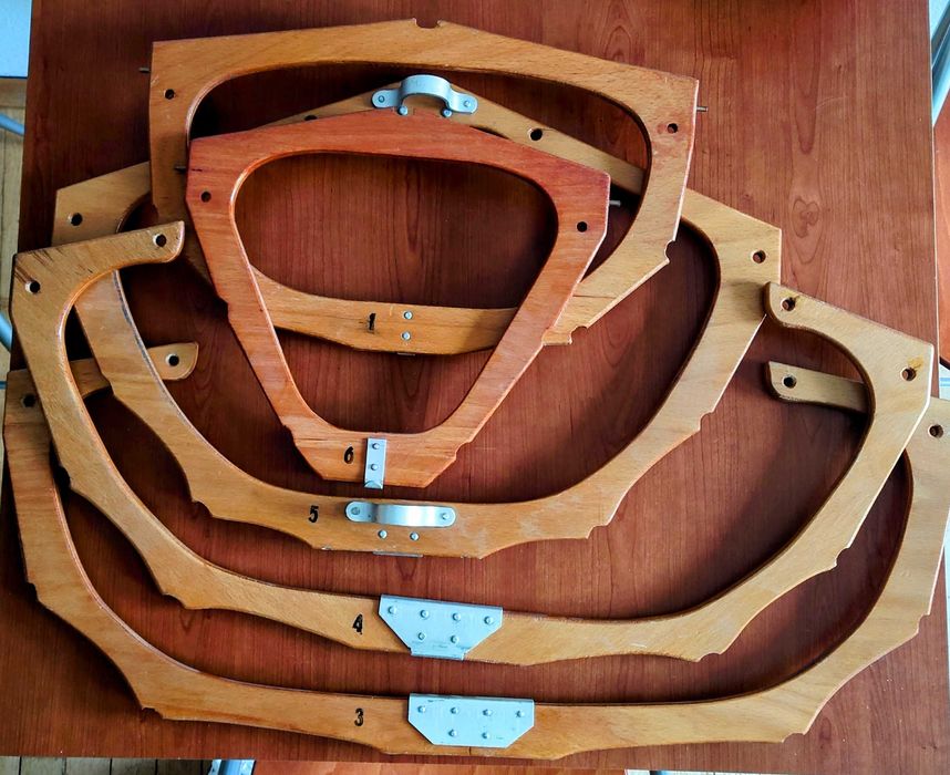 Туристически каяк Kolibri, 2 гребла, кормило, резервен рул, ребра сет