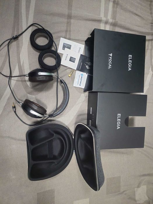 Casti Focal Elegia + Sheep Skin Pads