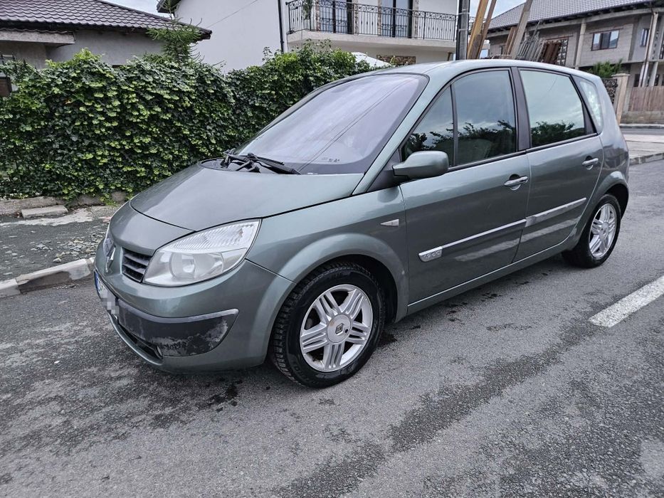 RENAULT Grand Scenic 2005 — imagine 2