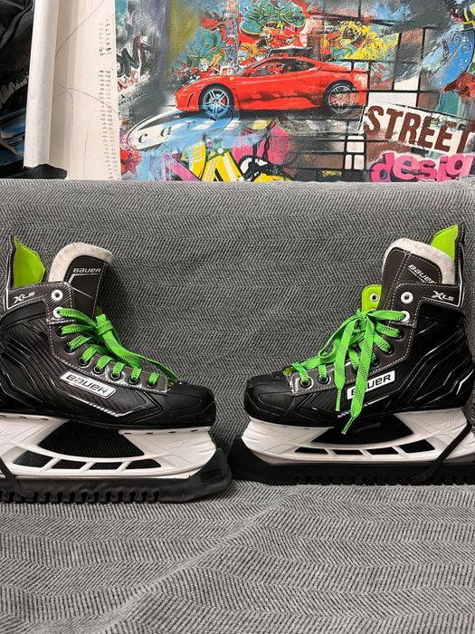 Продаём новые коньки bauer