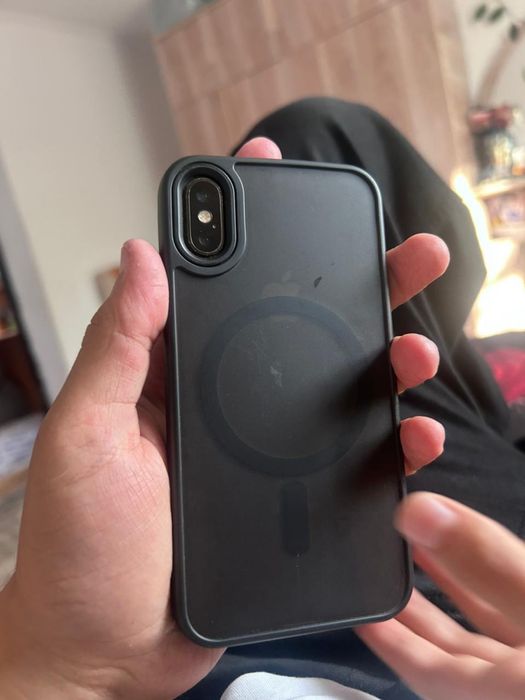 Iphone xc 40000тг