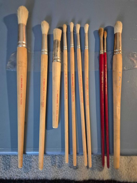 Ocazie ! Set de 10 pensule din gama Hobby & School de la Royal Talens