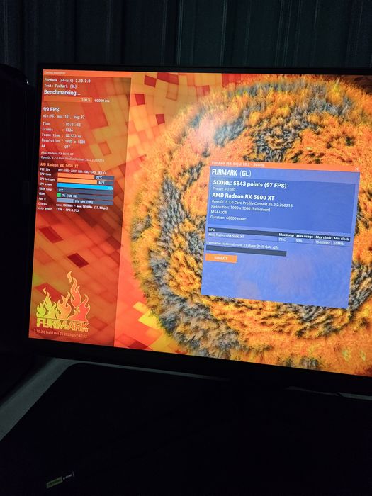 Геймърски компютър - intel i5/Rx5600XT/z390/16GB RAM