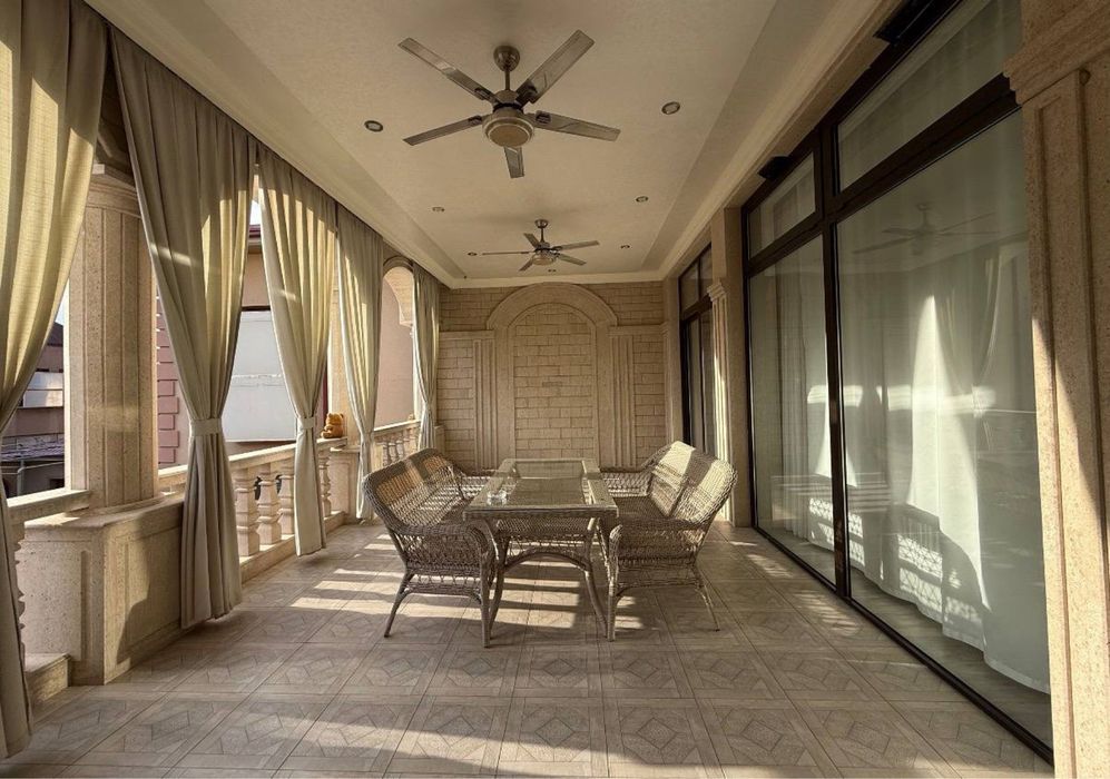 Яккасарайский район, Продажа дома в Римском стиле