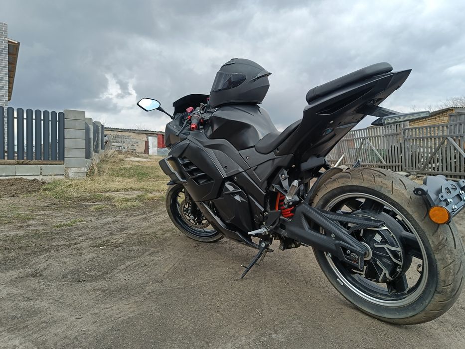 Электромотоцикл Ducati