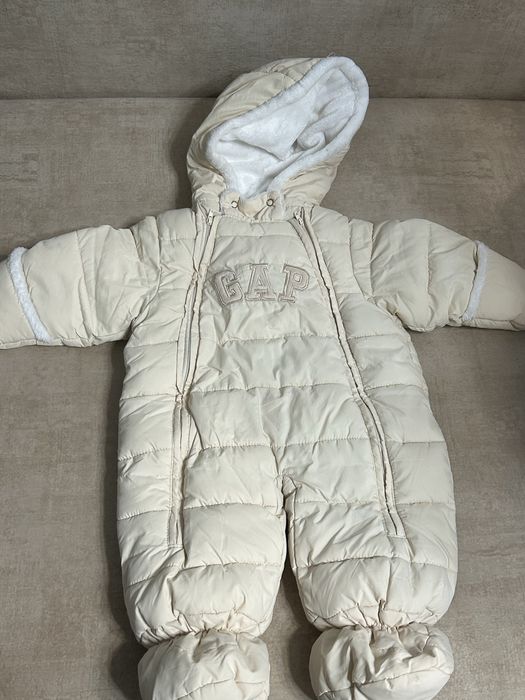 Продам детские вещи