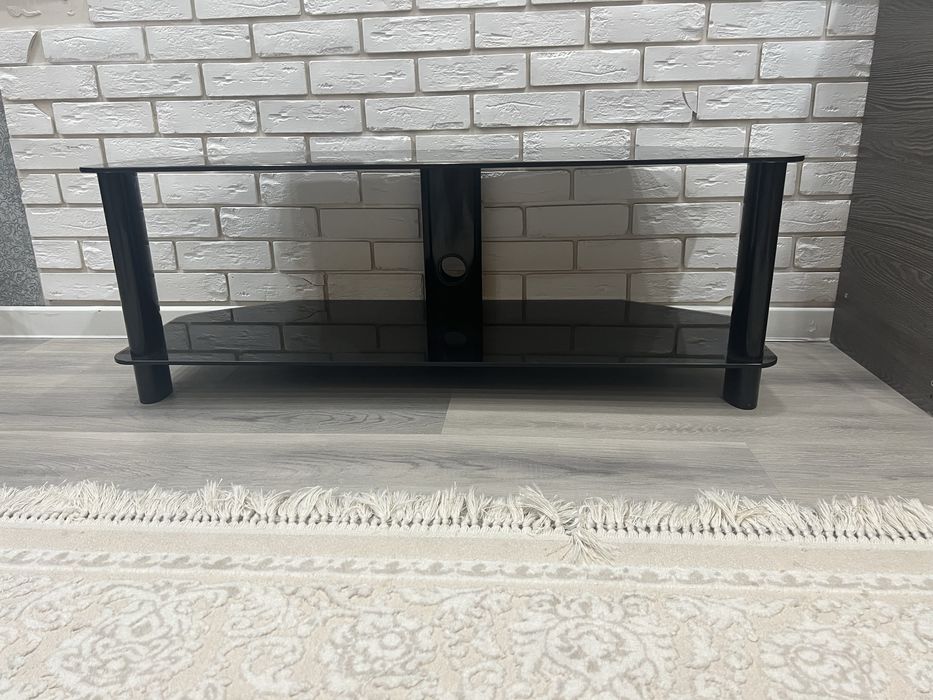 Продам подставку под ТВ