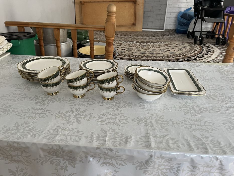 Чайно-столовый сервиз
