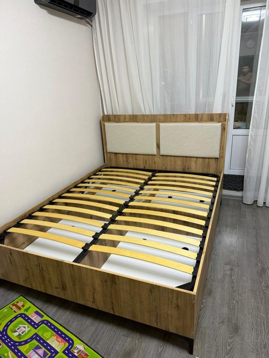 Продам кровать новую