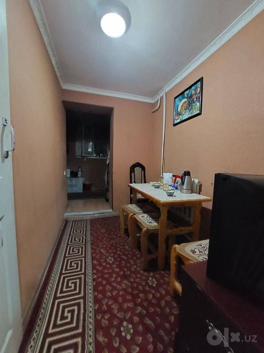 2/1/2. Дом кирпичный. Спутник 4, Янгихает р-н (Сергели). Метро 400 м.
