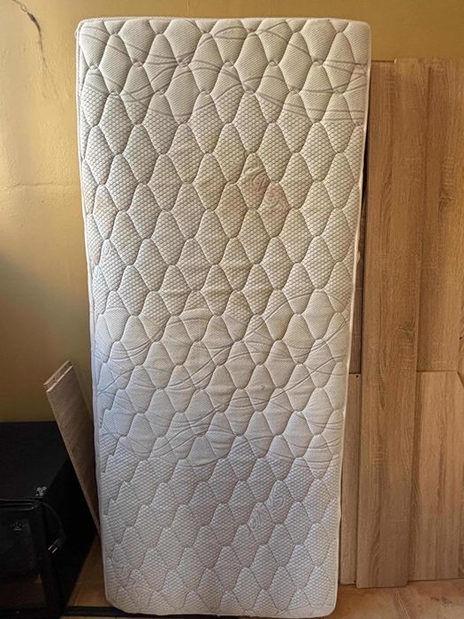 Матрак + Топ Матрак 82/190 с леки забележки