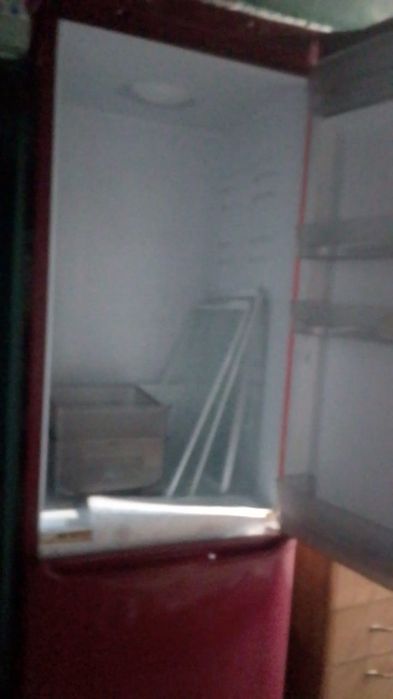 Холодильник в хорошем состоянии