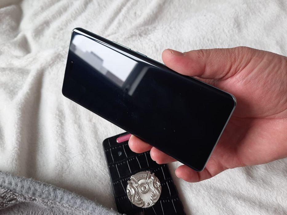 Продам Honor X9C