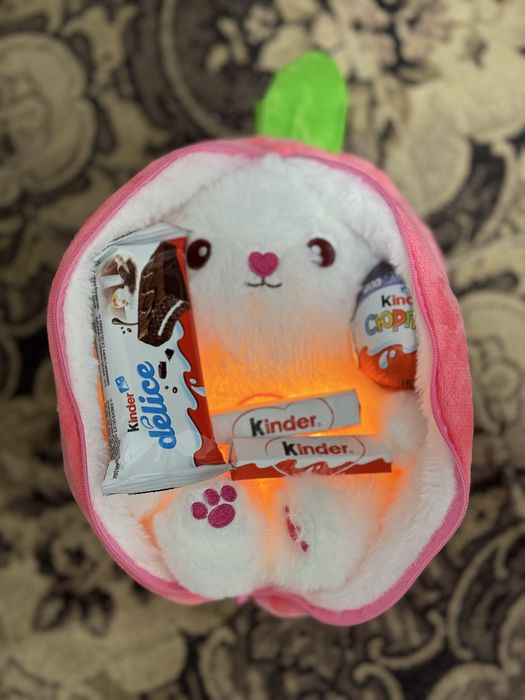 дышащий зайчик в клубнике