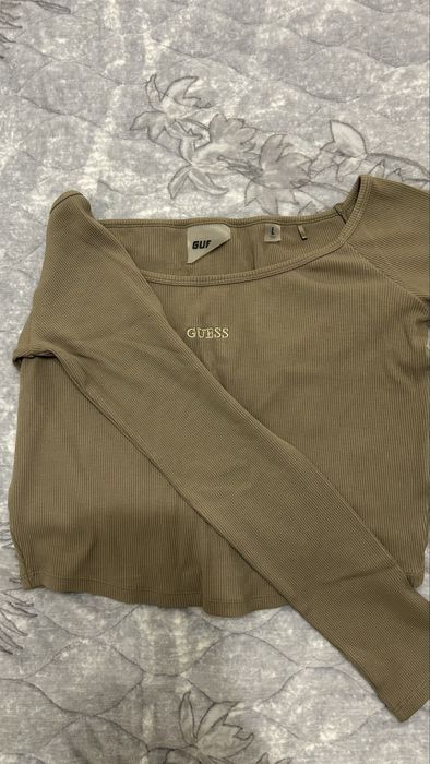 кофточка guess.