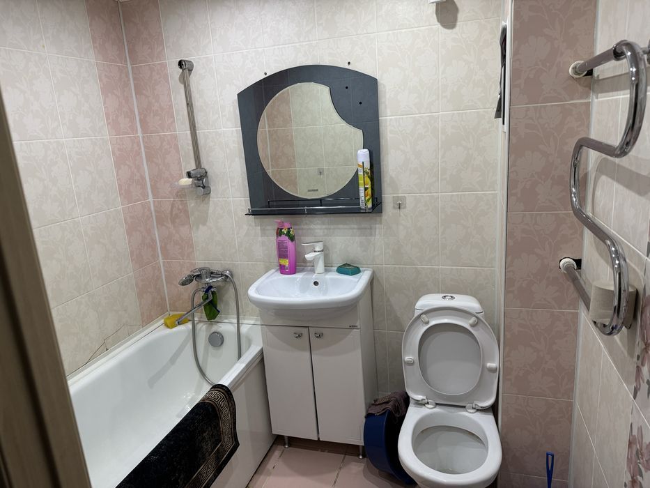 Есть нагреватель воды и кондиционер