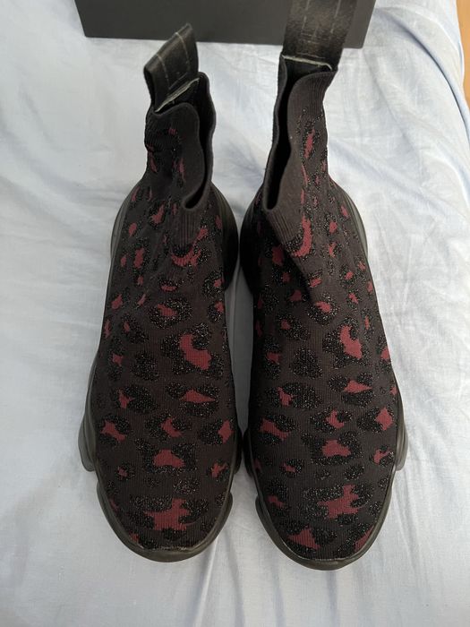 Papuci Musette negru cu rosu