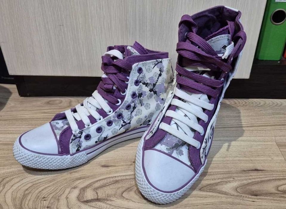 Спортни обувки, кецове- номер 38