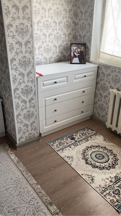 Продам спальный гарнитур