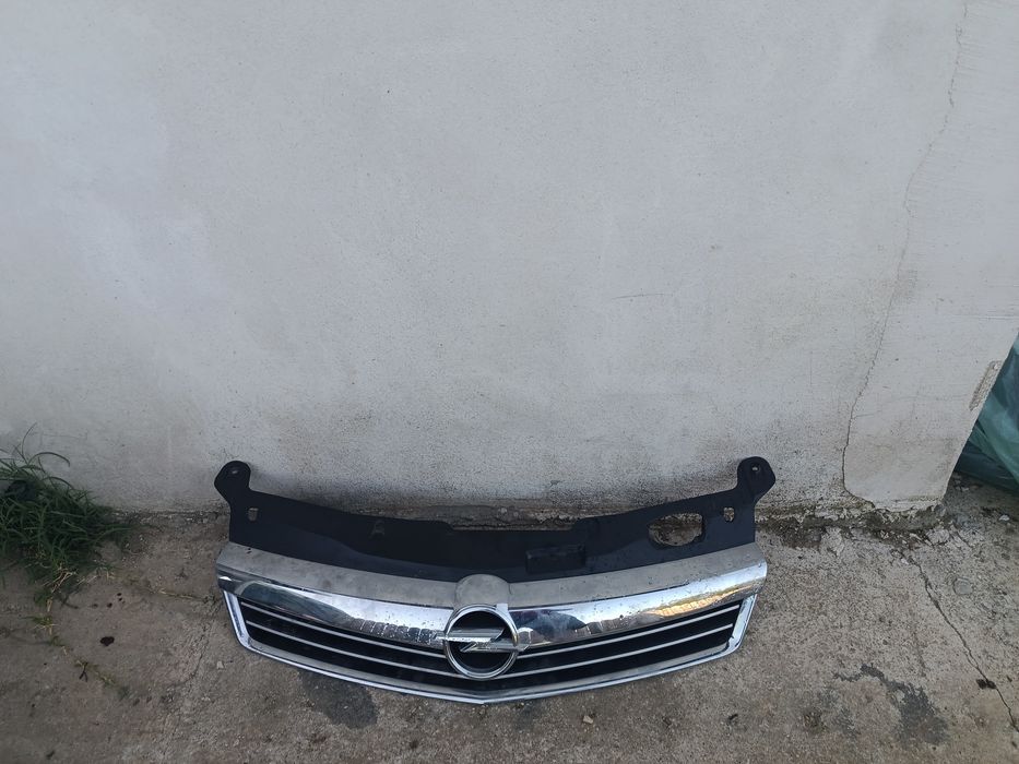 Grilă Bară Opel Astra H
